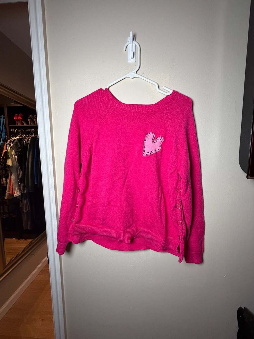 Aqua x Kerri Rosenthal Heart Patch Sweater Size M Hot Pink